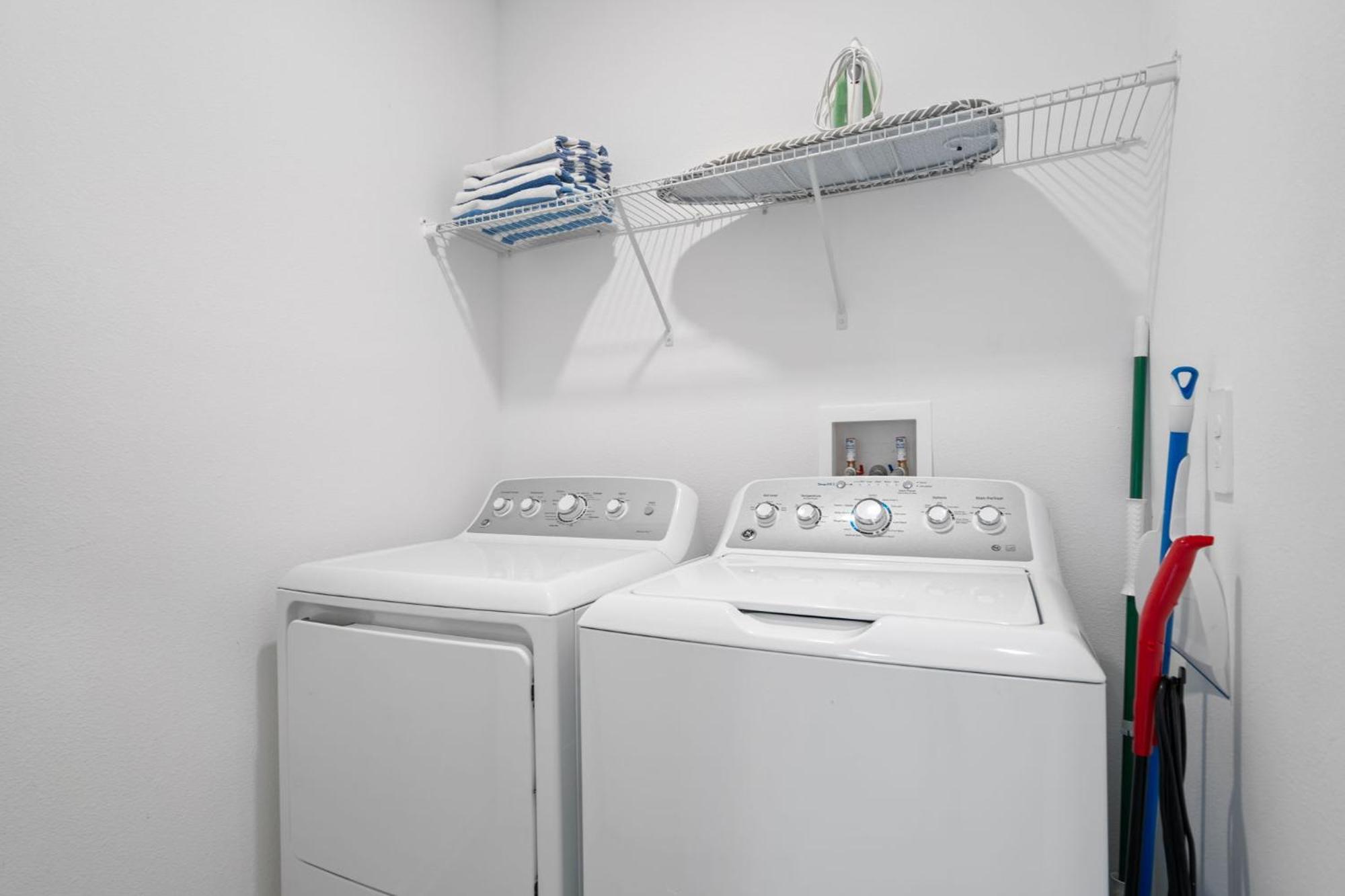 Condo 2Bed2Bath Next To Disney W Free Water Park キシミー エクステリア 写真